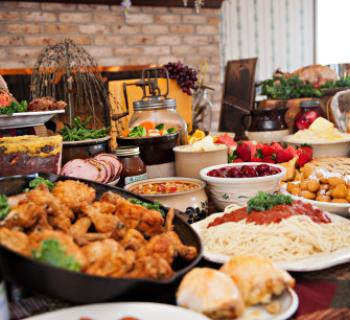 Mountaingate Family Restaurant Photo