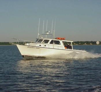 Jennifer Ann cruising the bay Photo