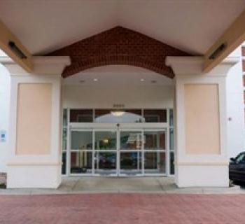 Holiday Inn Express-La Plata front exterior view Photo