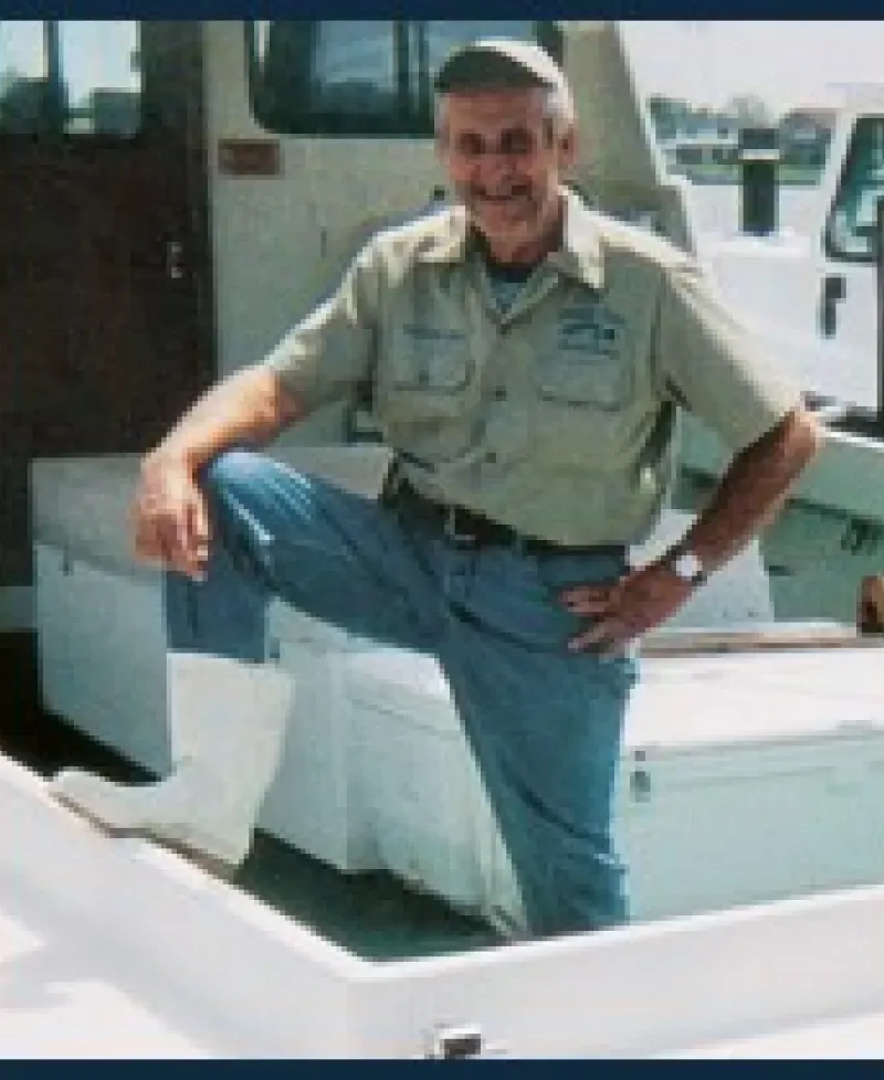 Captain Lee Peters Photo