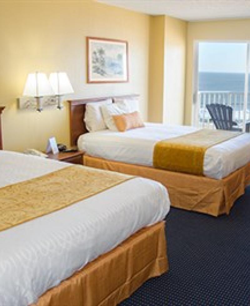 Crystal Beach Oceanfront Hotel guest room Photo