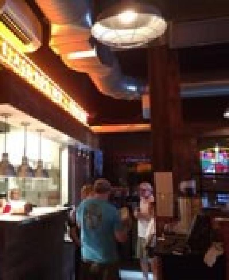 Black Hog BBQ &amp; Bar-Urbana interior Photo