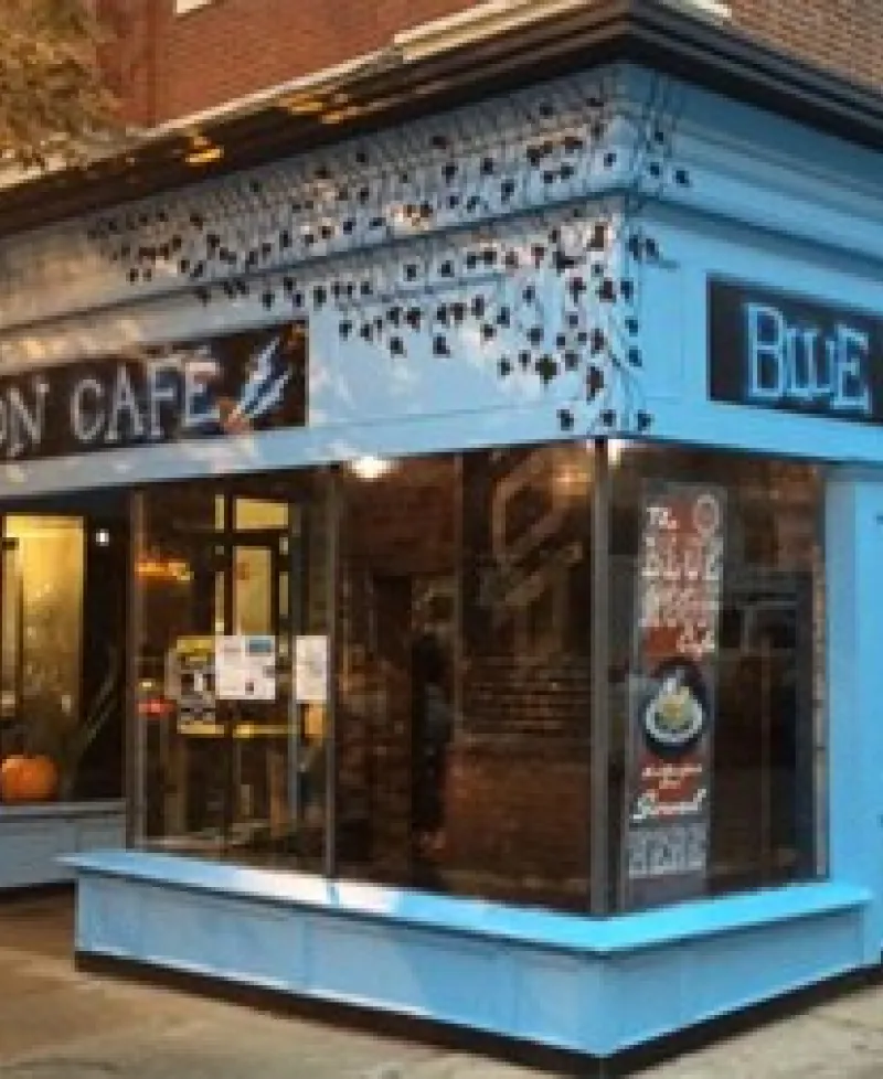 Blue Moon Café Photo