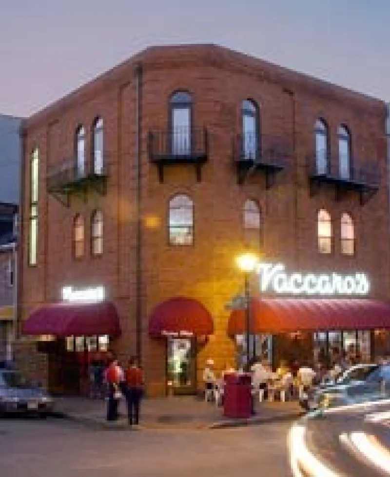 Vaccaro's Italian Pastry Shop exterior Photo