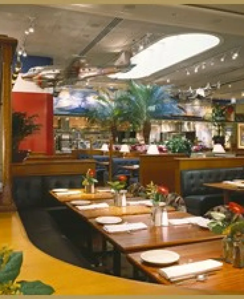 Restaurant seating Photo