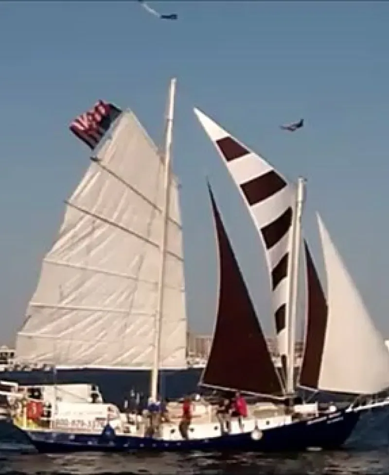 Schooner Summer Wind Photo