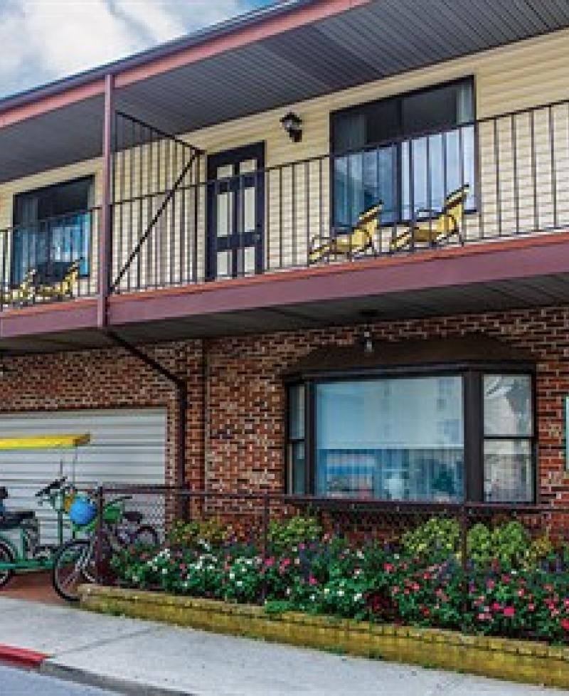 Albright's Motel Photo
