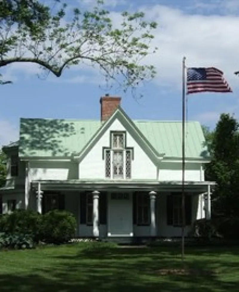 Tudor Hall Photo