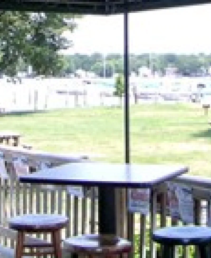 Triton Bar and Grill outside view Photo
