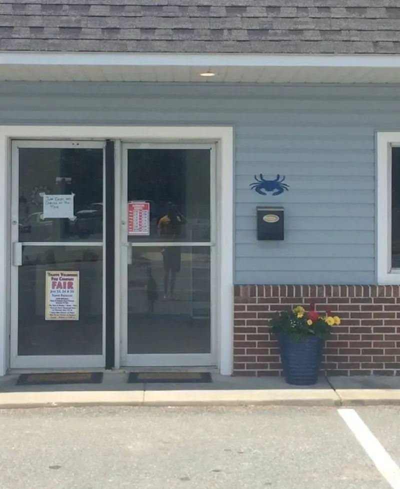 Cole's Seafood House and Deli exterior view Photo