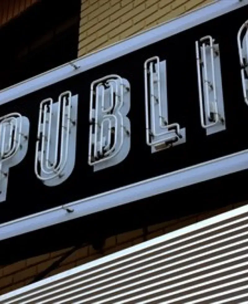 Republic signage Photo