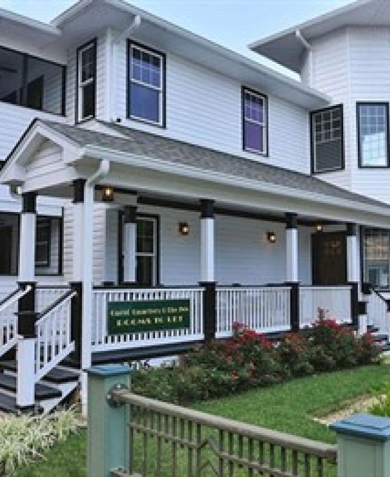 The Guest Quarters at the Inn Photo