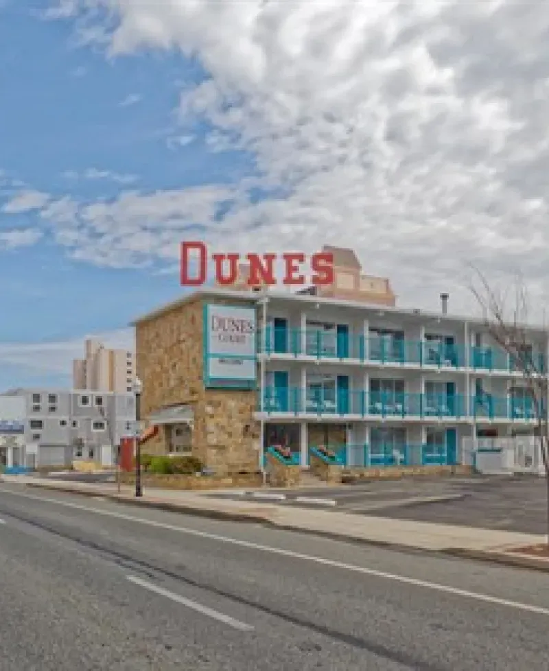 Dunes Court Photo