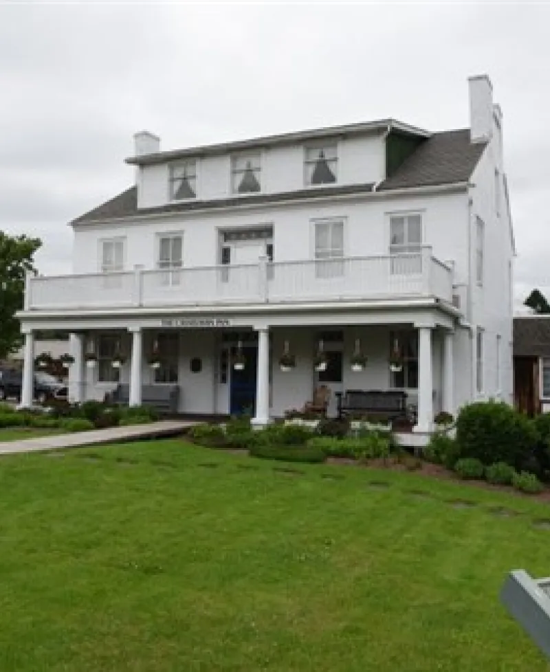 The Casselman Inn Photo