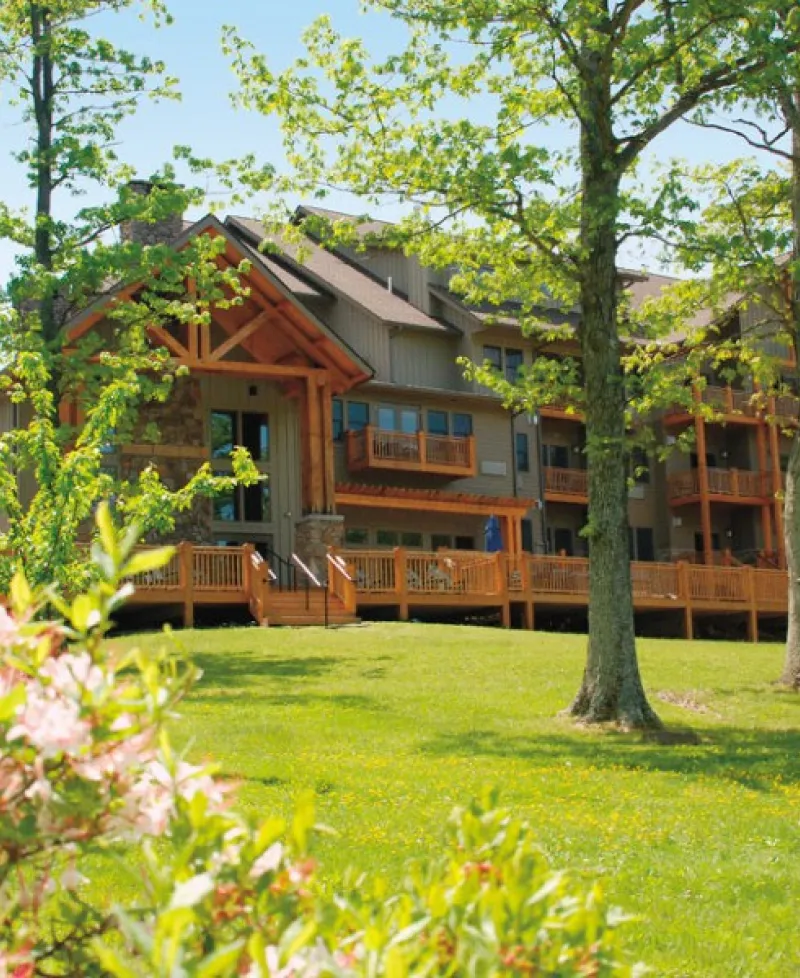 Suites at Silver Tree Photo