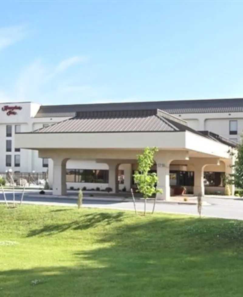 Hampton Inn-Hagerstown exterior view Photo