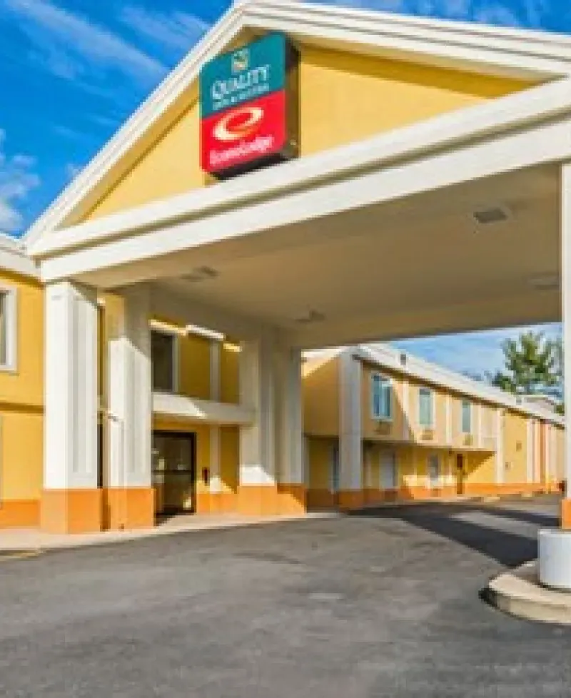 Quality Inn &amp; Suites-Hagerstown exterior Photo
