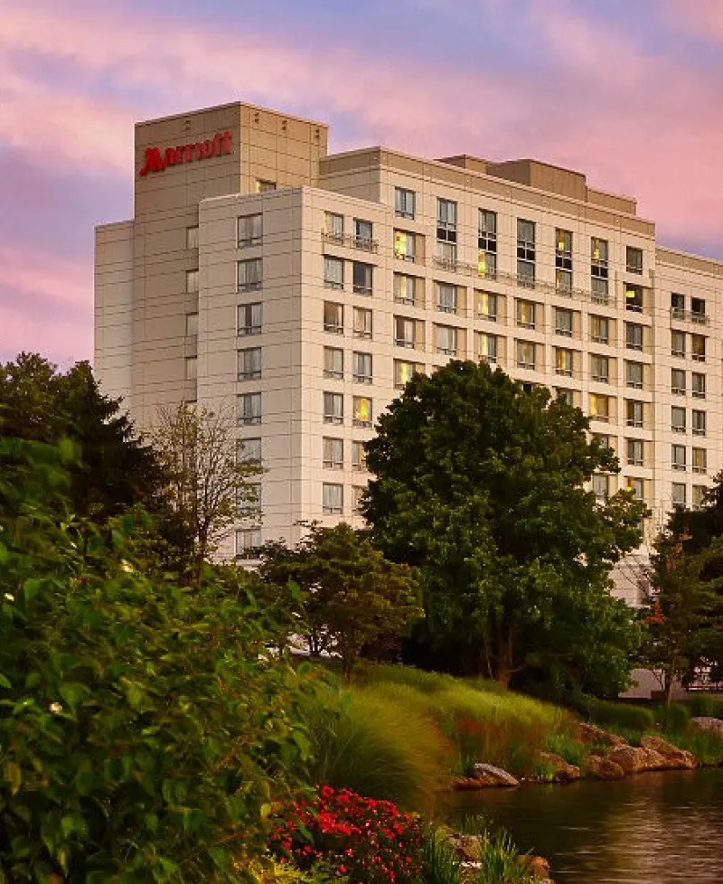 Gaithersburg Marriott Washingtonian Center exterior view Photo