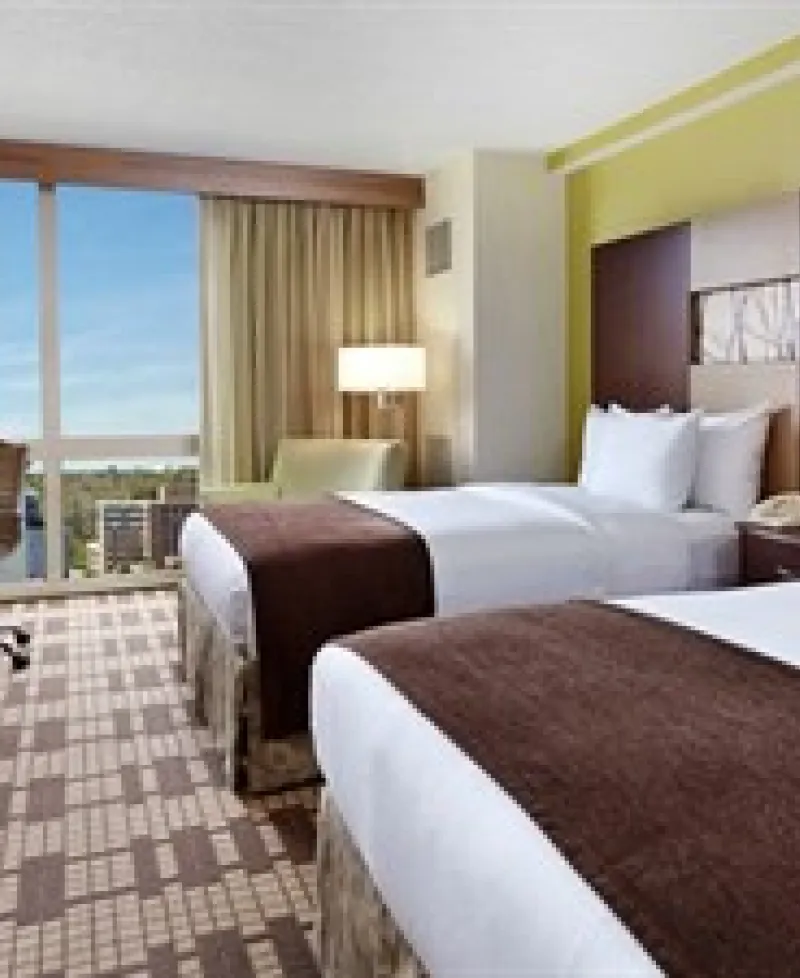 Guest room (double) at DoubleTree by Hilton-Washington, DC/Silver Spring Photo