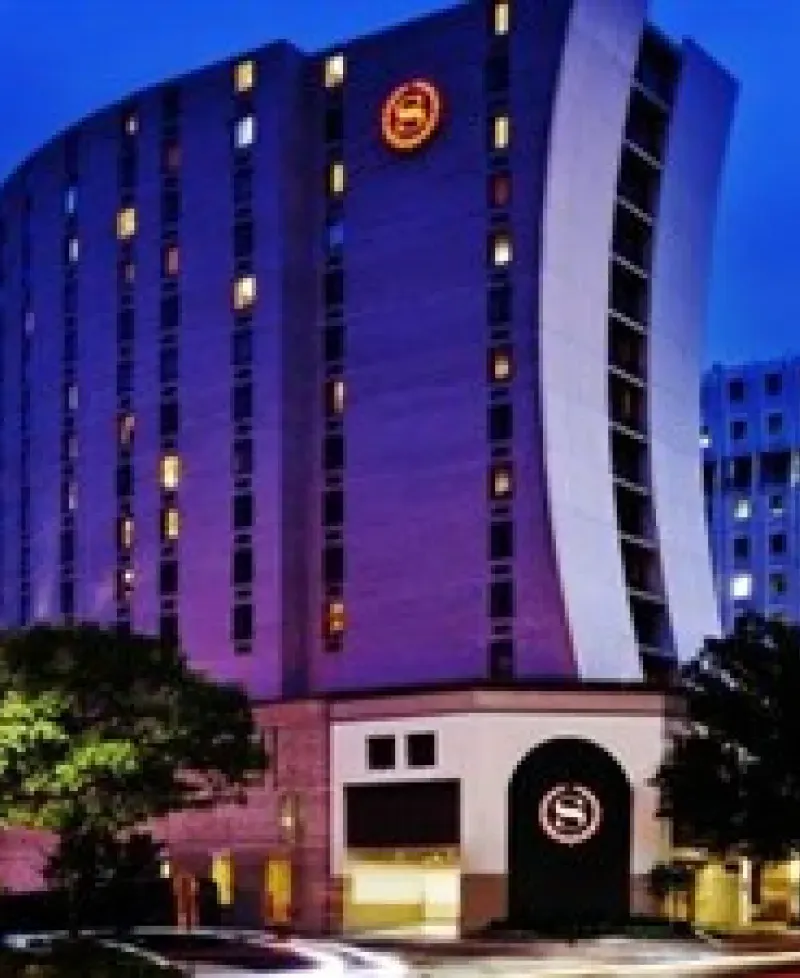 Sheraton-Silver Spring exterior view at dusk Photo