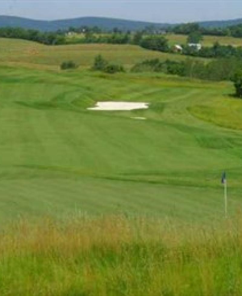 Picture of a fairway at the Maryland National Golf Club Photo