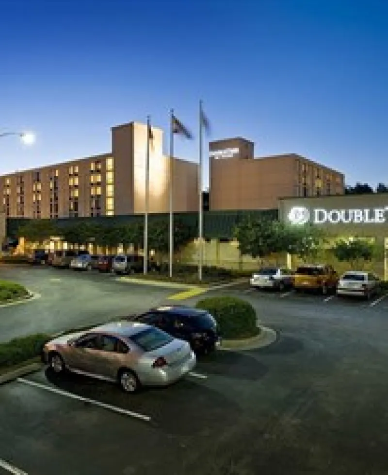 DoubleTree by Hilton Hotel Baltimore-BWI Airport Photo