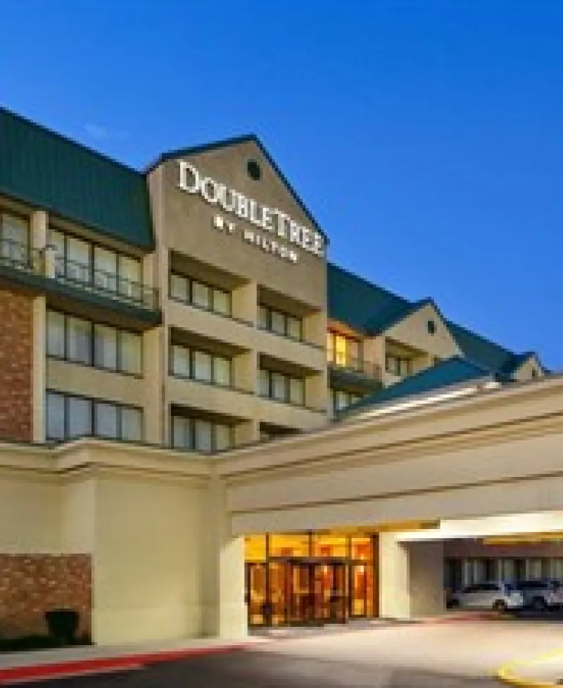 DoubleTree by Hilton Hotel-Baltimore North/Pikesville exterior view Photo