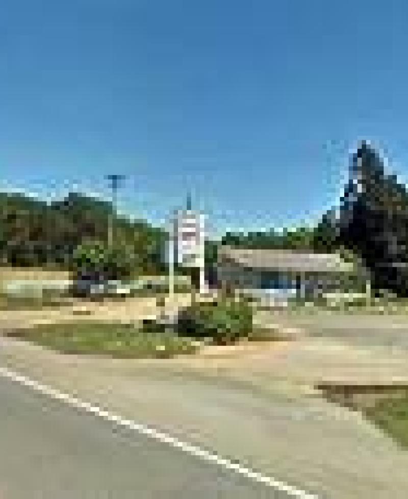 Town and Country Motel Photo