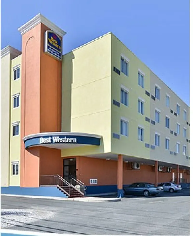 Best Western Hotel &amp; Suites-OC exterior view Photo
