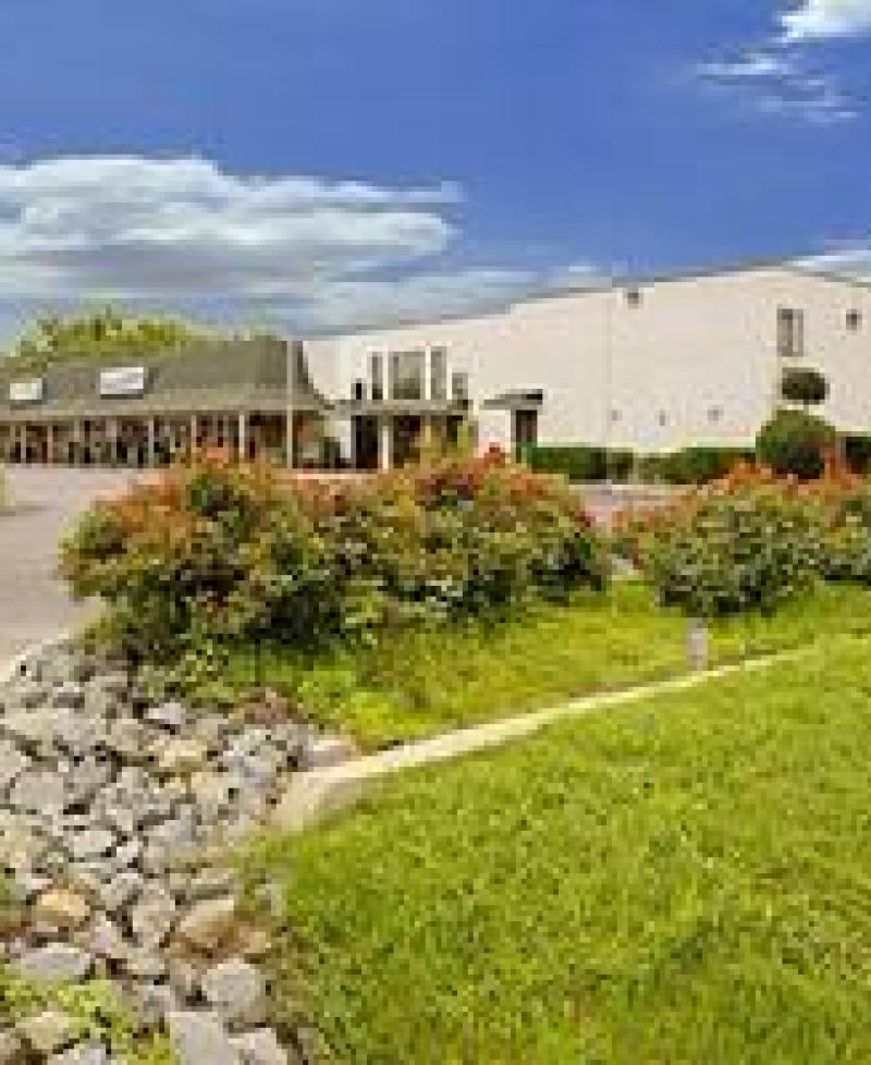 America's Best Value Inn-Cambridge exterior view Photo