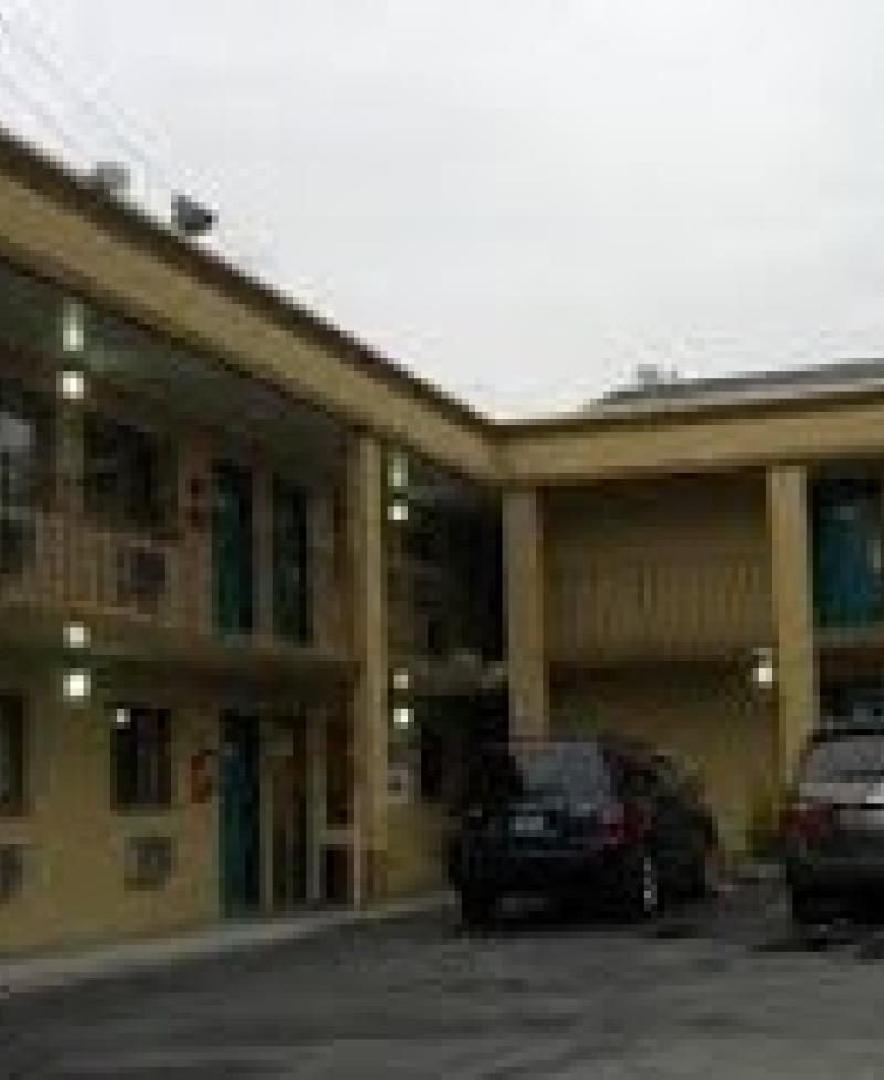 Budget Inn-College Park exterior view Photo