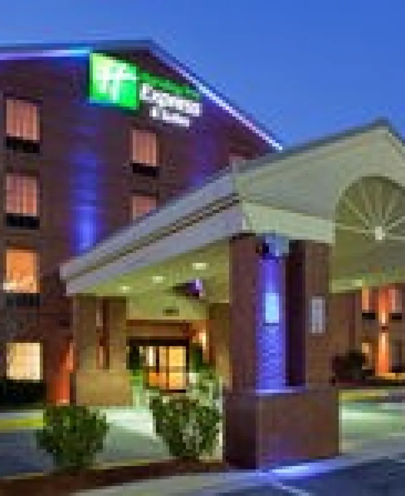 Holiday Inn Express Hotel &amp; Suites-I95/Capitol Beltway Photo