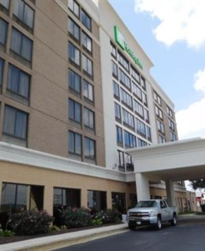 Holiday Inn-Timonium exterior view Photo