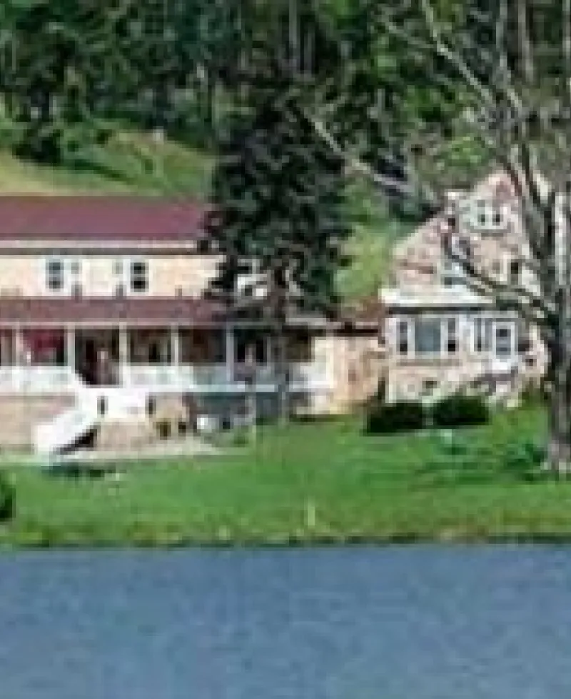 North Glade Inn exterior view Photo