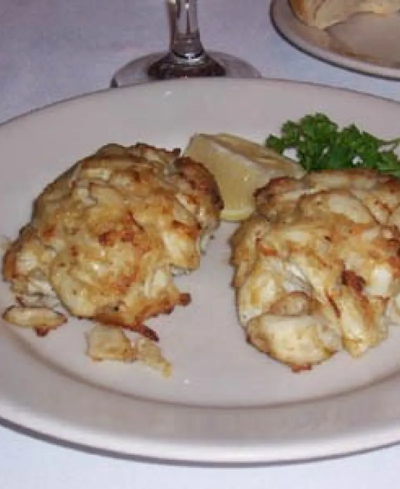 Crabcakes at the Peppermill Photo