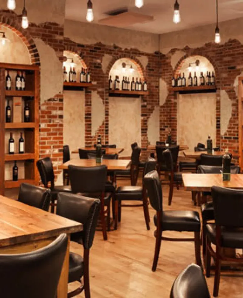 Touch of Italy interior Photo
