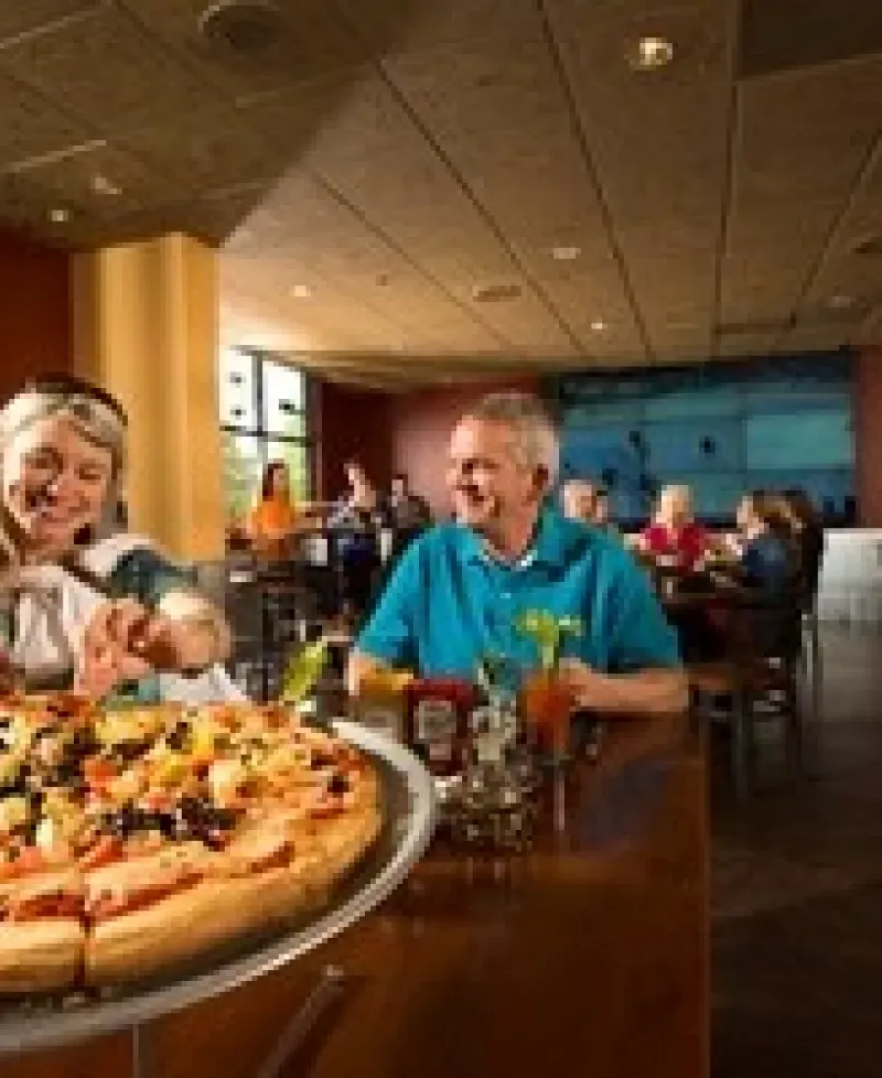 Rocky Gap Lodge-Signatures Bar and Grille Photo