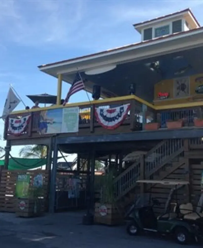Rowboat Willy's exterior view Photo