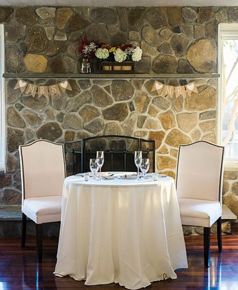 Silver Swan Bayside at Queen Anne Marina interior Photo