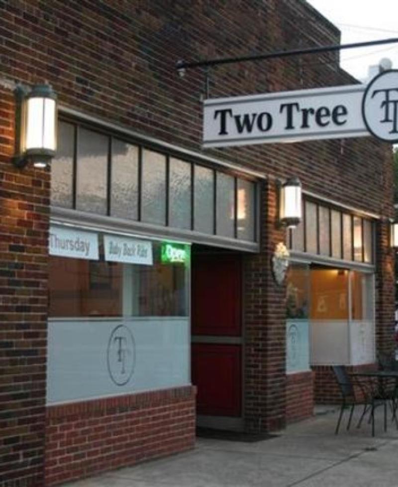 Two Tree Restaurant Photo