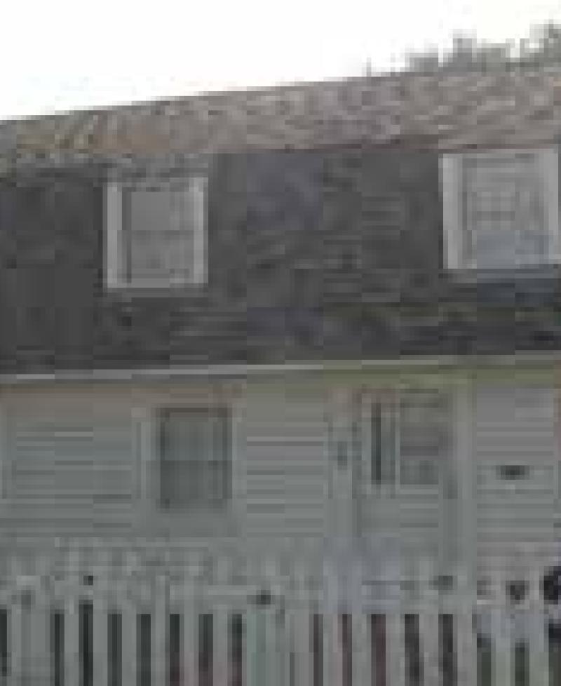 Cray House and Train Depot Photo