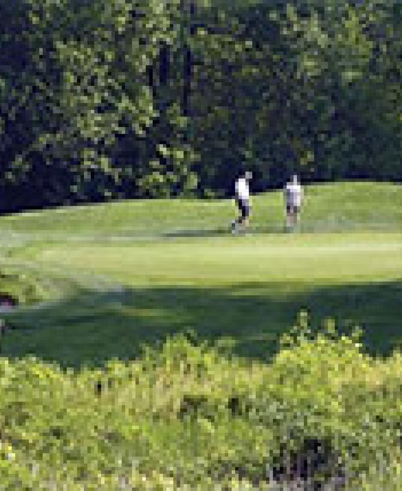 Fairway Hills Golf Course Photo