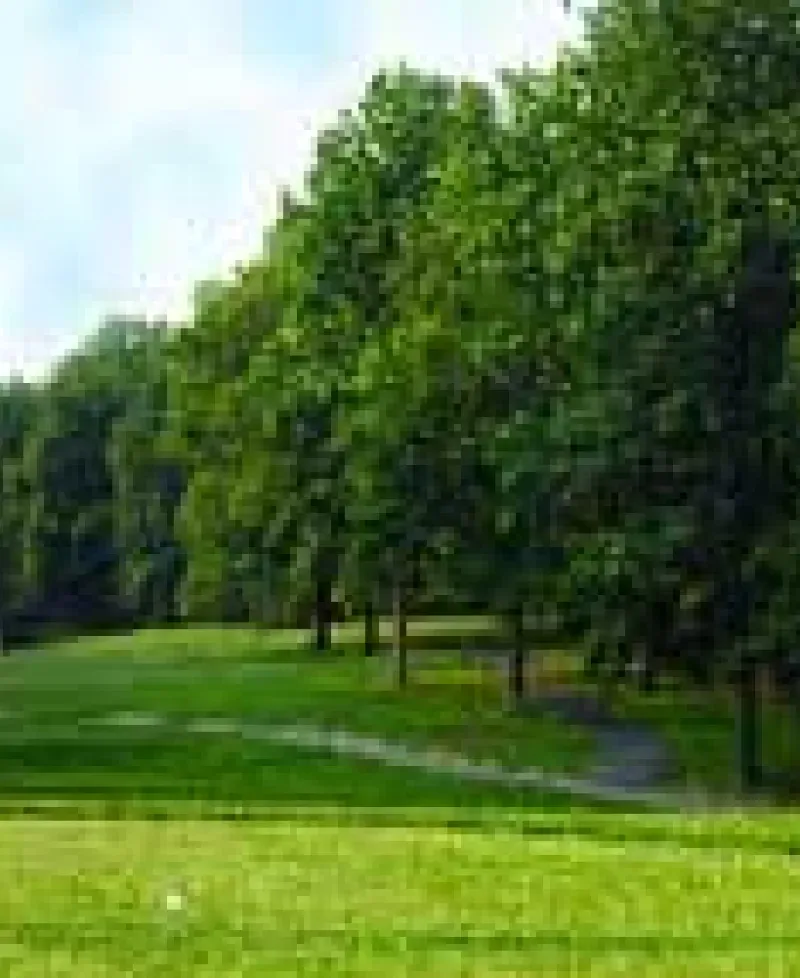Hobbit's Glen Golf Photo