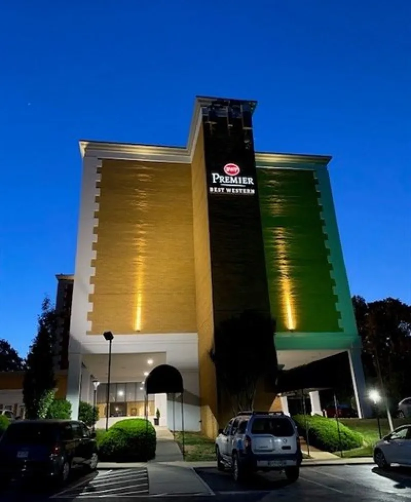 The only Veteran Owned Small Business hotel in the DC region. Photo