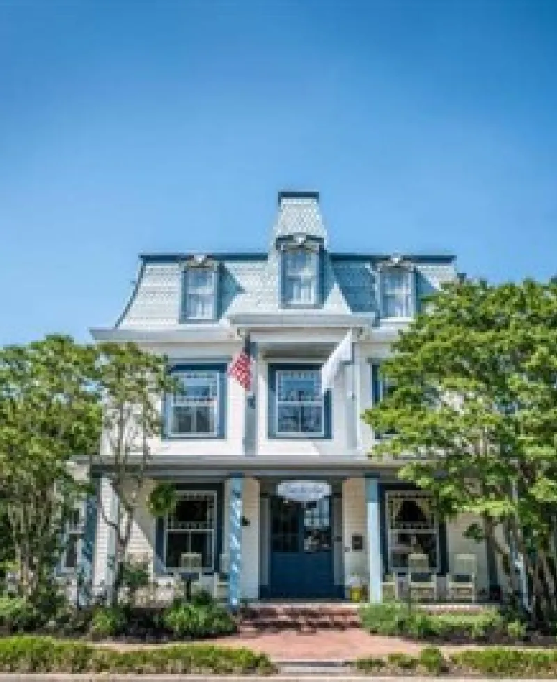 Turnbridge Manor  Photo