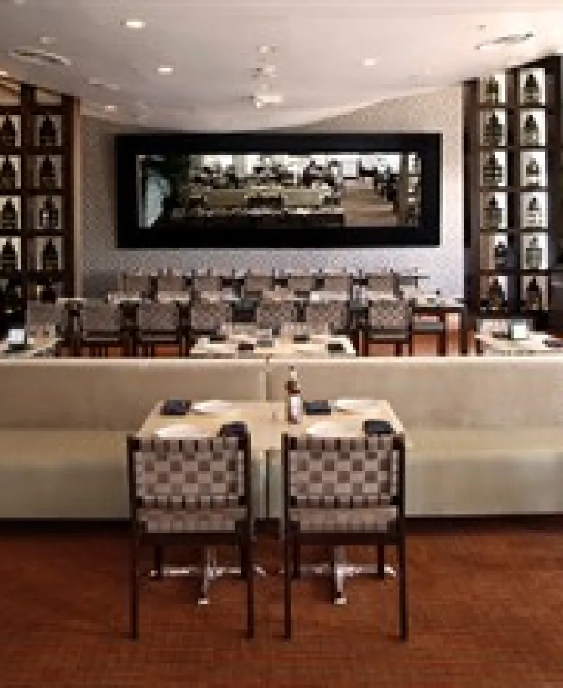 Lebanese Taverna-Baltimore interior Photo