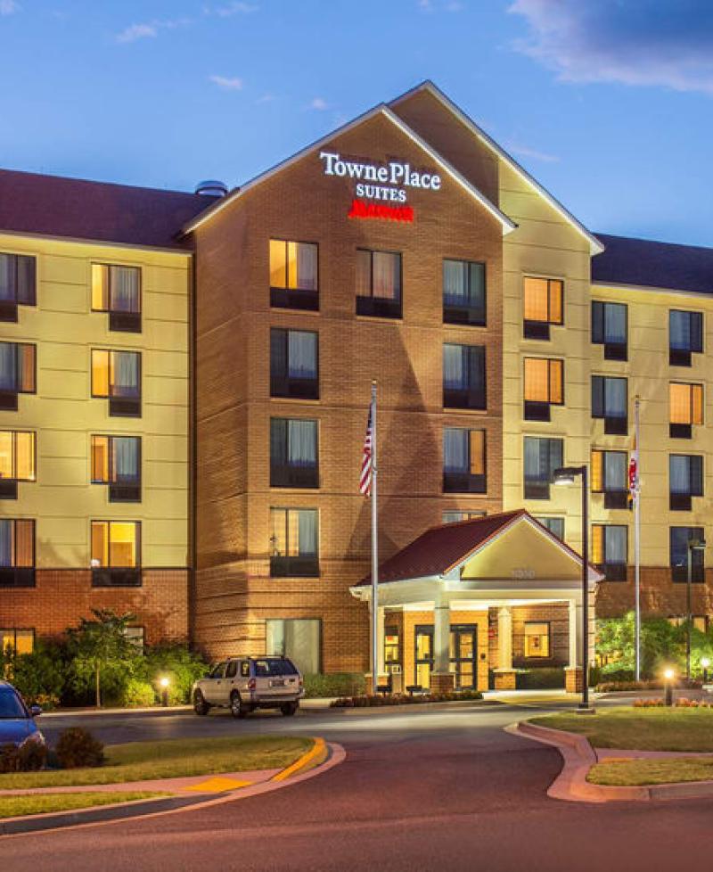 TownePlace Suites by Marriott-Frederick exterior Photo