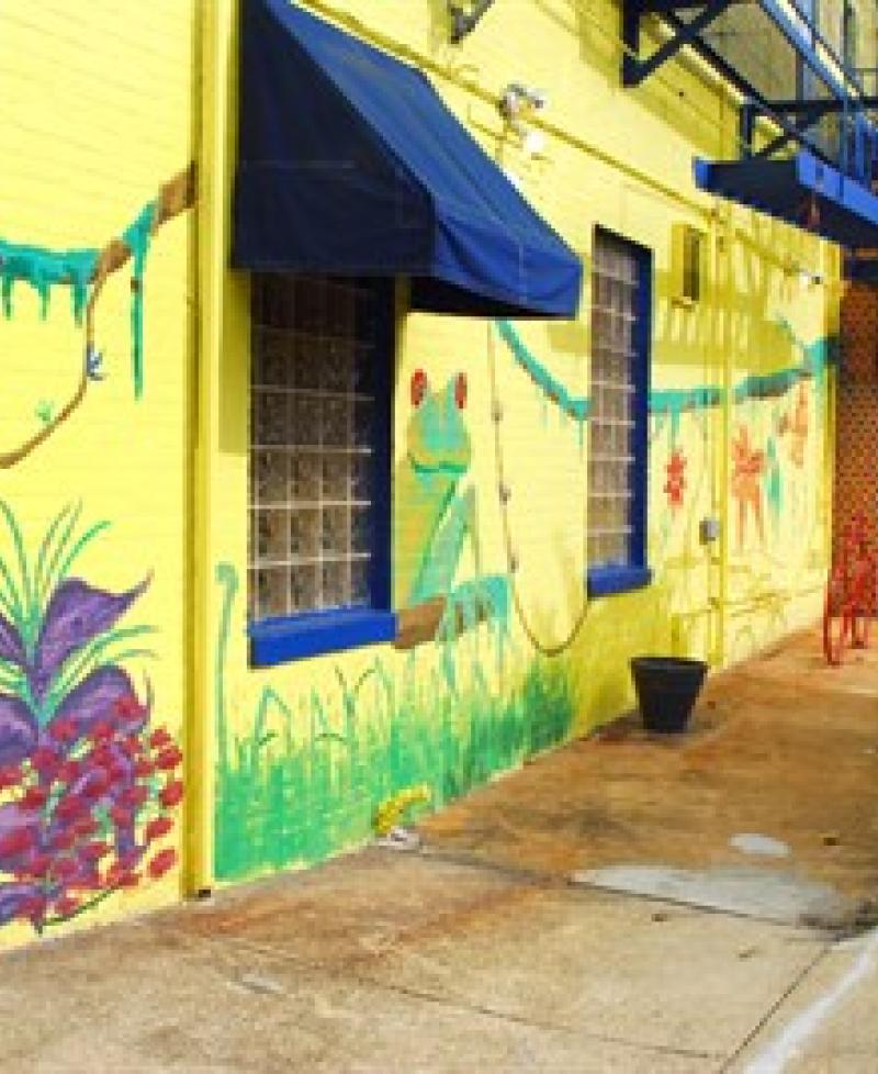 Exterior painted building of Koco's Pub Photo