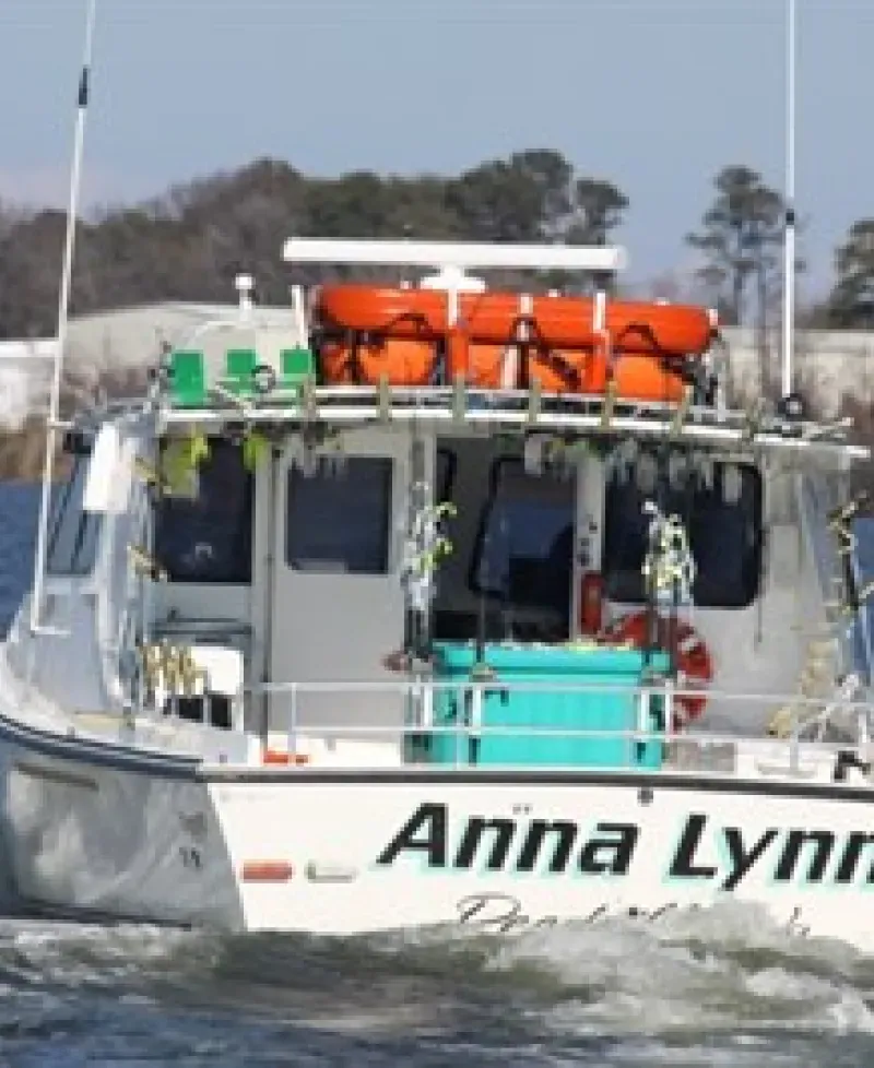 Anne Lynn II ready for a great day on the Bay Photo