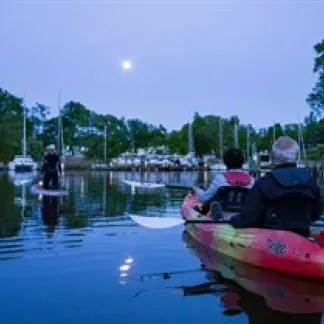 Paddle under a full moon Photo